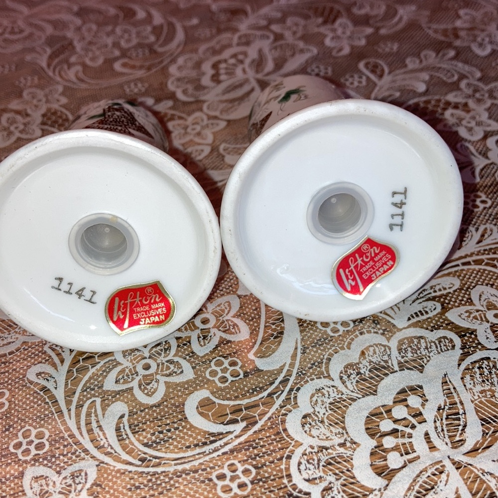 LEFTON china 50th Anniversary salt & pepper shakers, 2 1/2” hi x 2”.  $19 - Picture 3 of 4